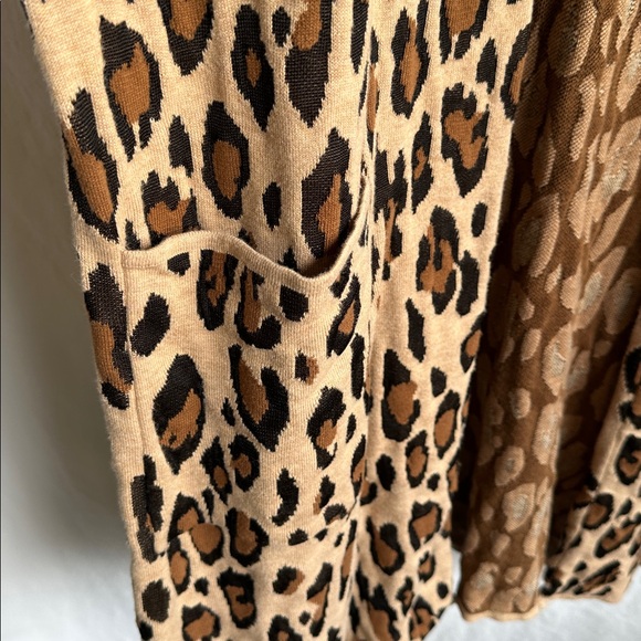 Chico's animal print long open-front knit cardigan sweater jacket, size 3 (XL) - Picture 4 of 8